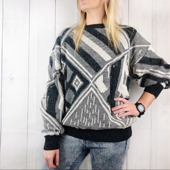 Vintage Sweaters - Vintage C C Sport Acrylic Pull Over Sweater Gray